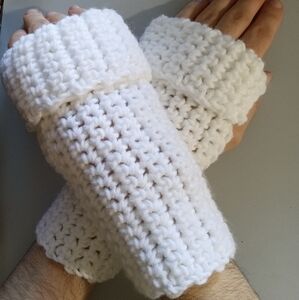 Crochet Fingerless White Gloves